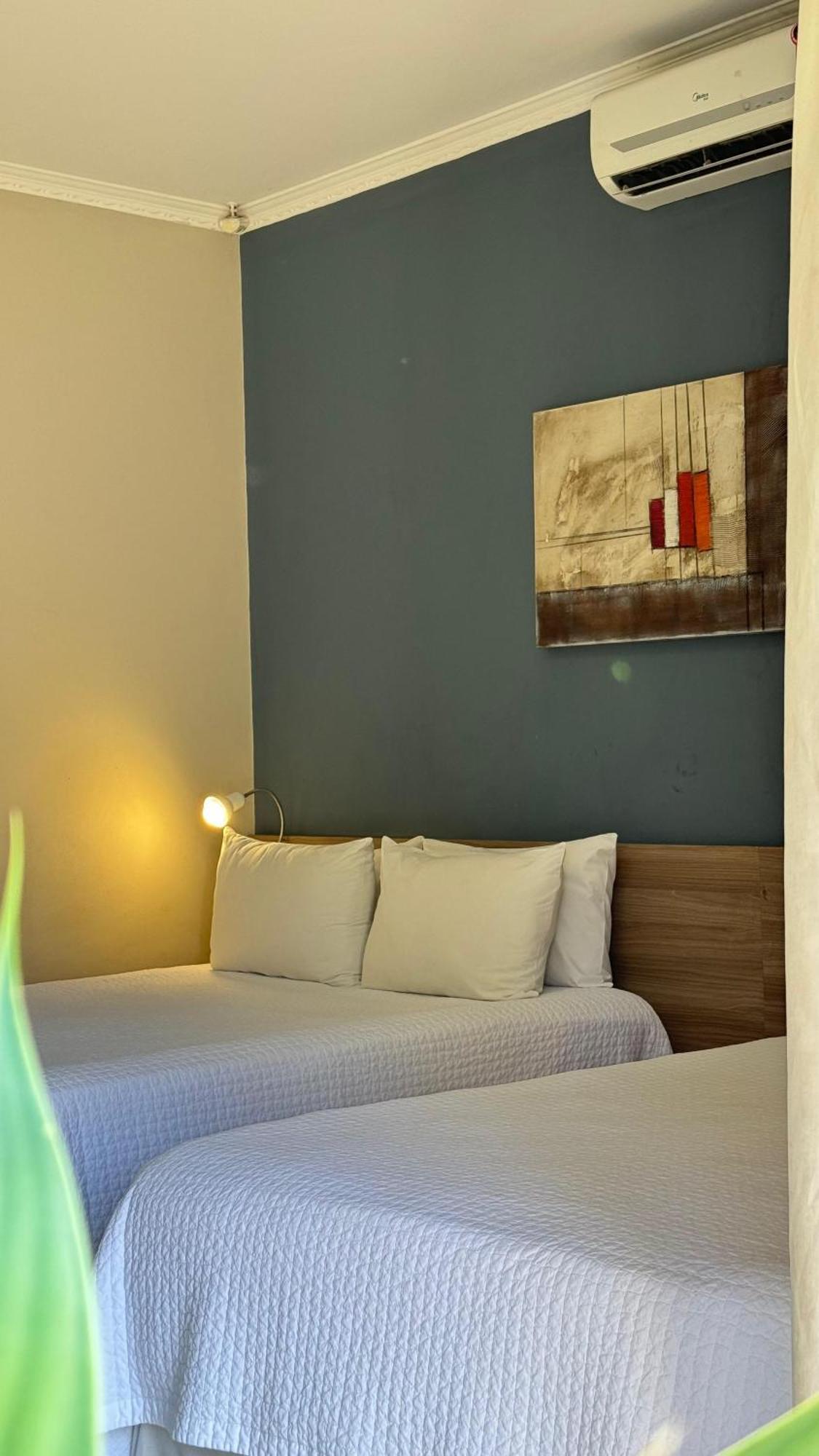 Pousada Shangrila Rp Ribeirao Preto Exterior photo
