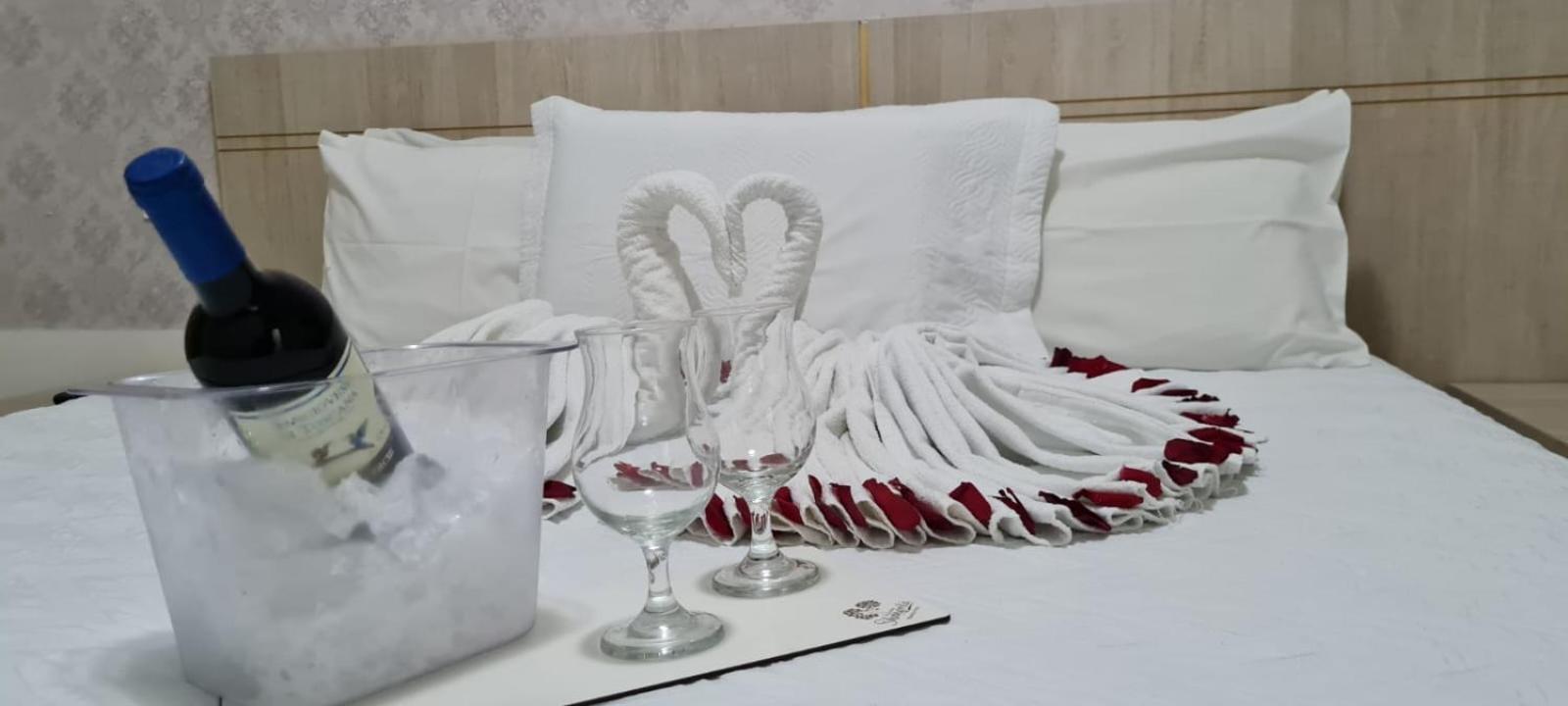 Pousada Shangrila Rp Ribeirao Preto Exterior photo